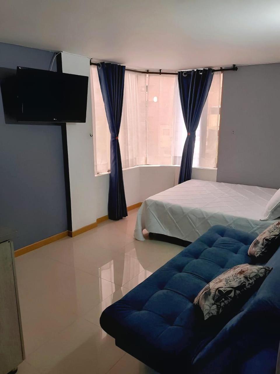Apartahotel Bogota Gran Marquez, Apartaestudios Y Habitaciones Buitenkant foto