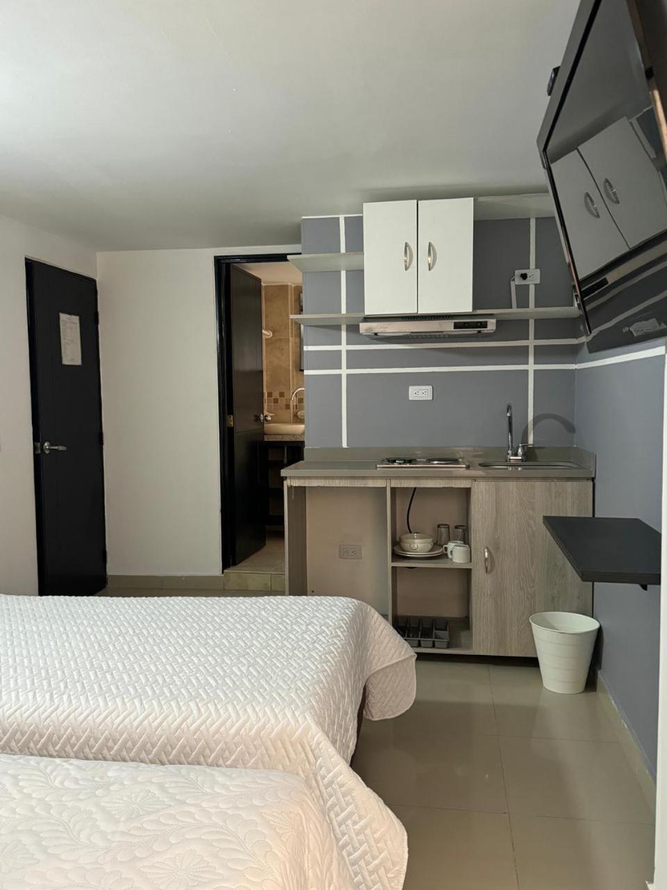 Apartahotel Bogota Gran Marquez, Apartaestudios Y Habitaciones Buitenkant foto