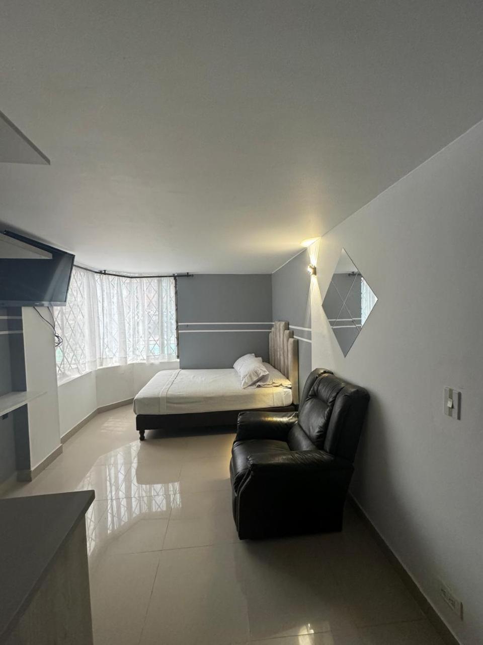 Apartahotel Bogota Gran Marquez, Apartaestudios Y Habitaciones Buitenkant foto